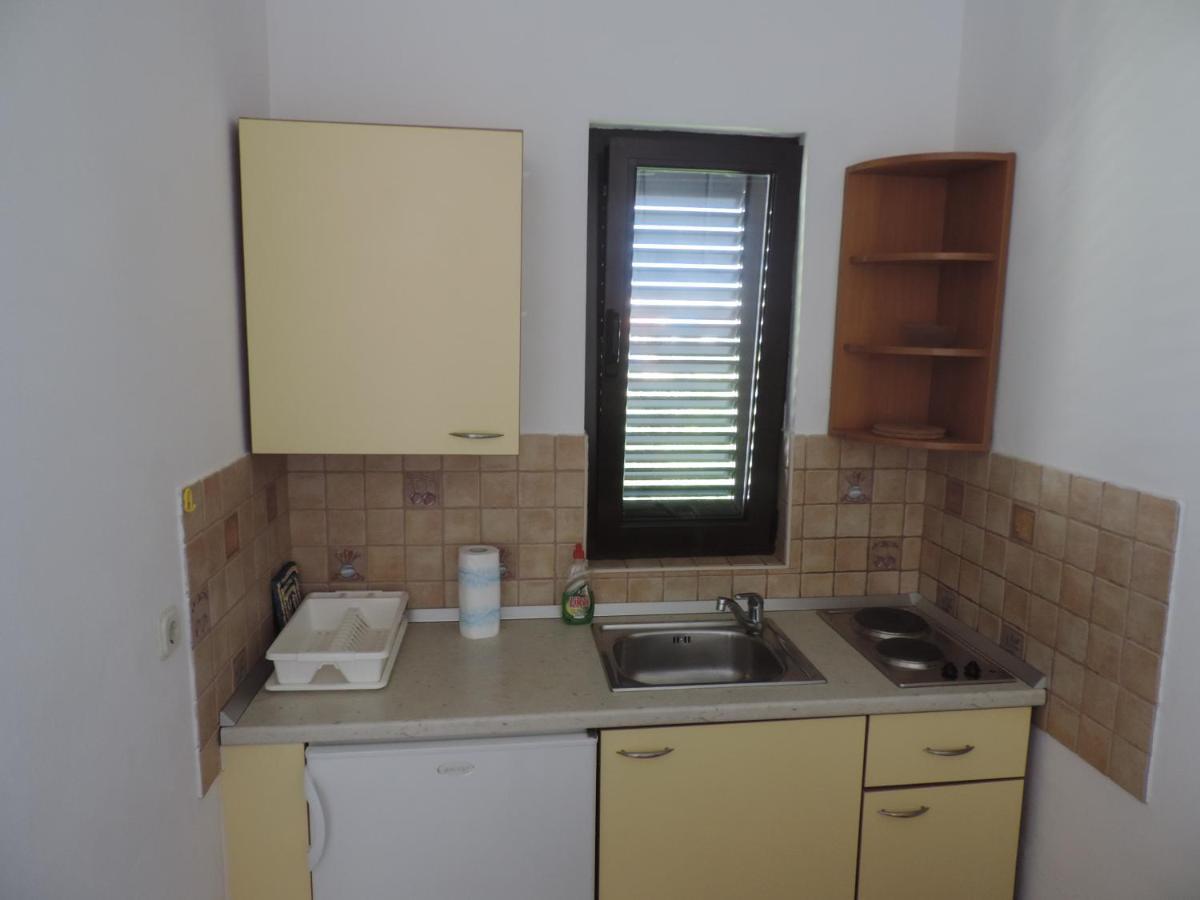 Apartmani Lavanda Паг Номер фото
